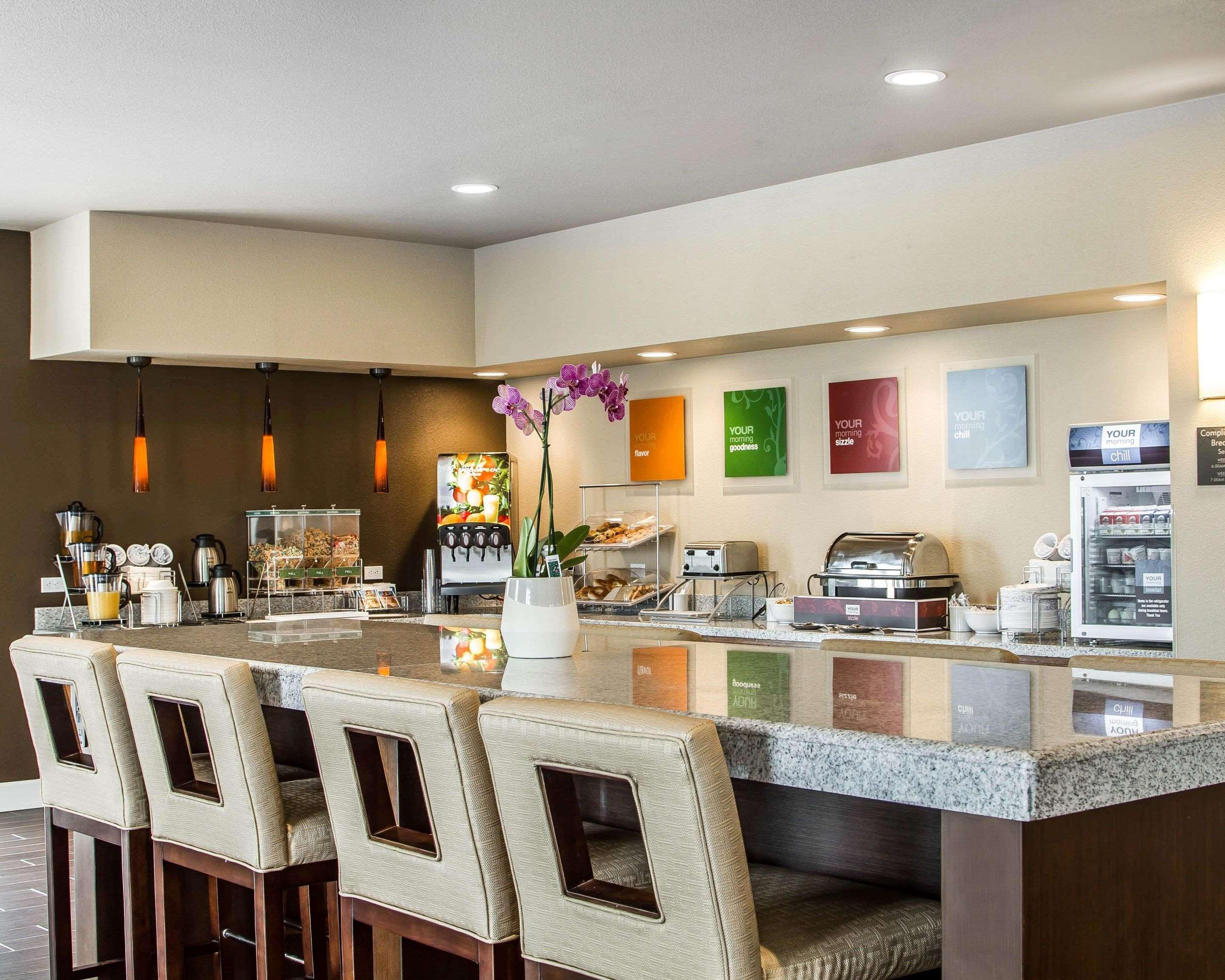 Comfort Suites Woodland - Sacramento Airport Exterior photo