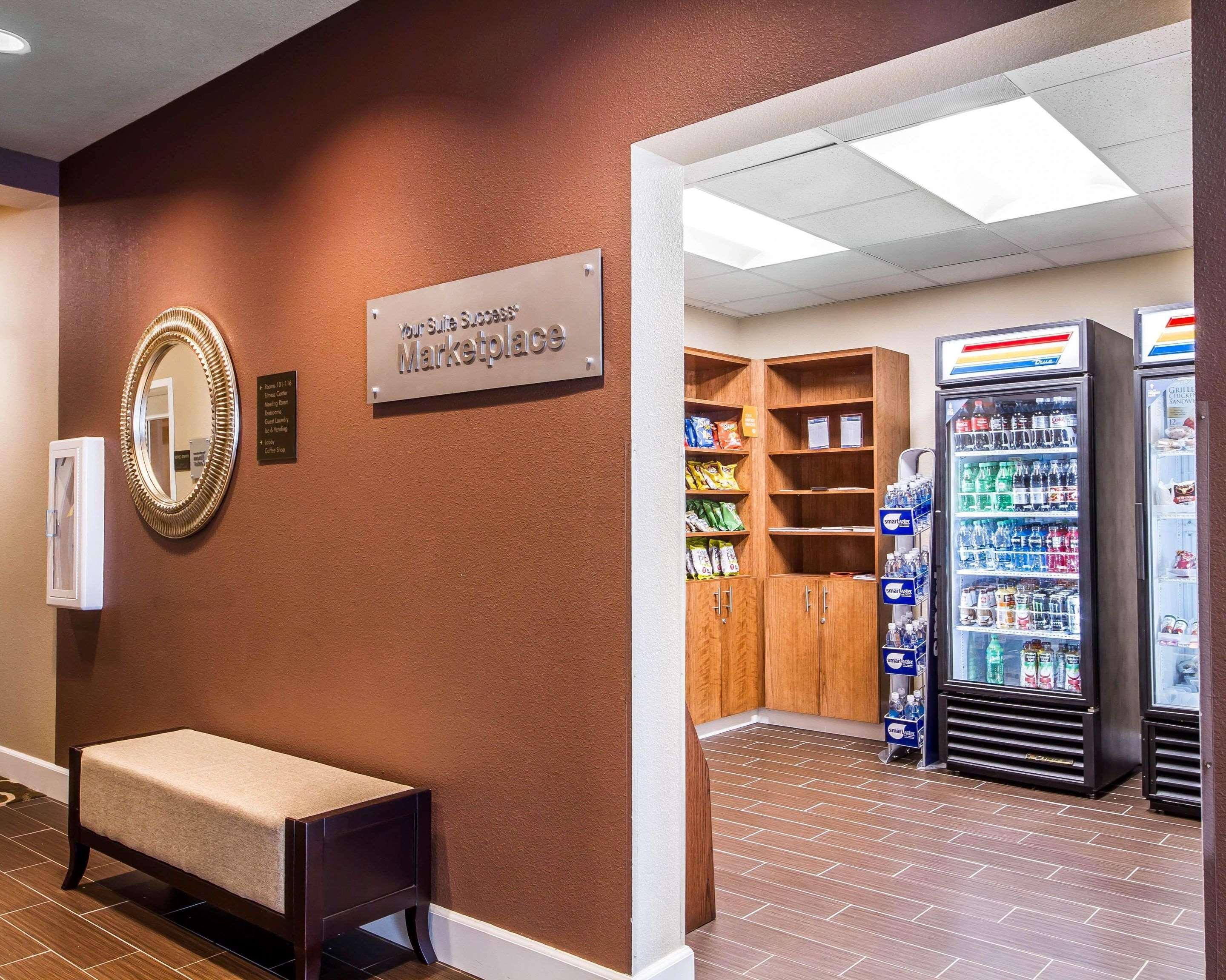 Comfort Suites Woodland - Sacramento Airport Exterior photo
