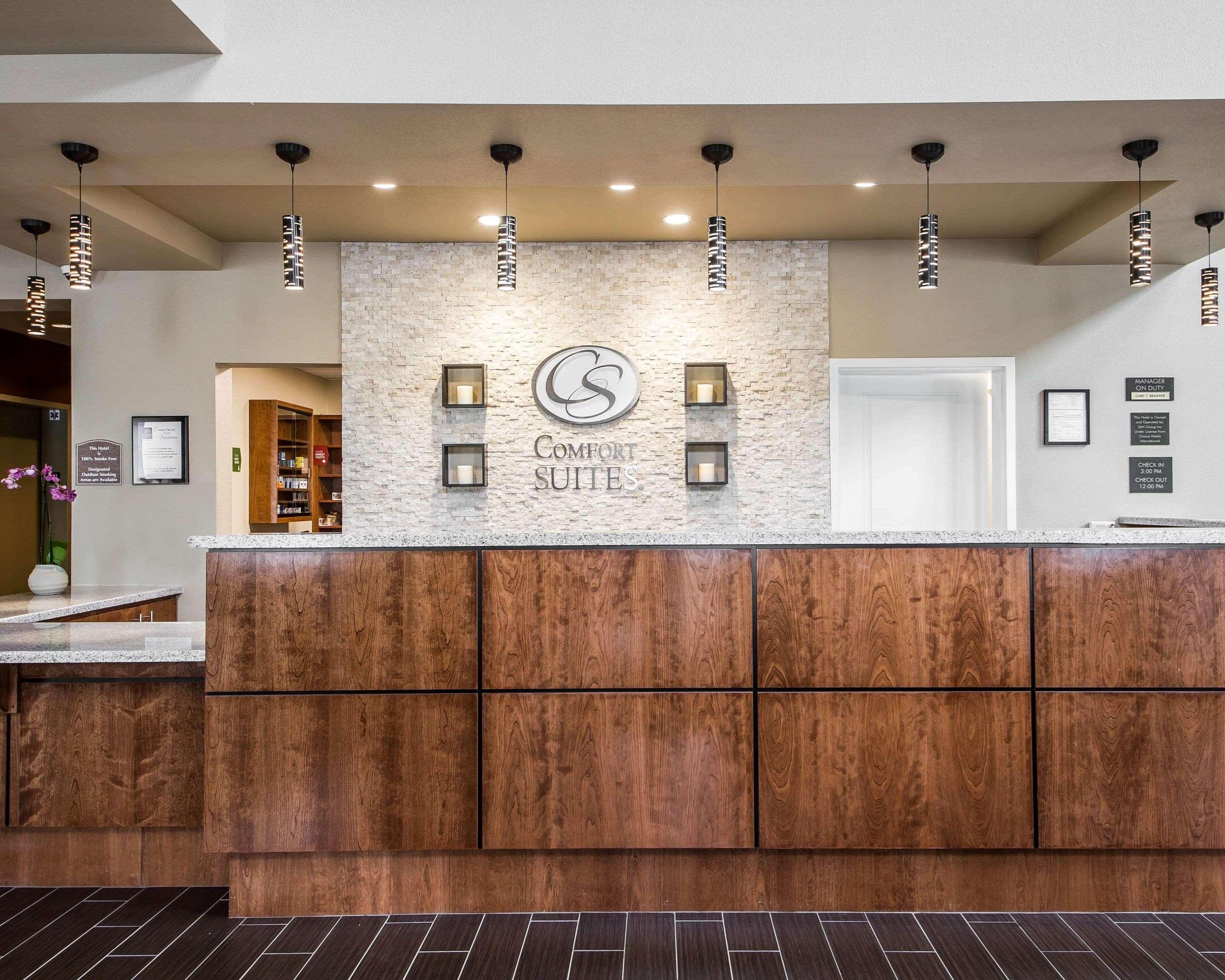 Comfort Suites Woodland - Sacramento Airport Exterior photo